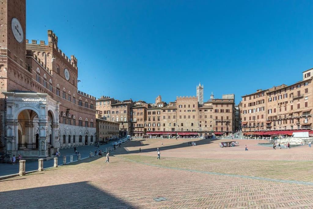 Mimosa- Loft Elegante Con Terrazza Nel Centro Di Siena Exterior foto